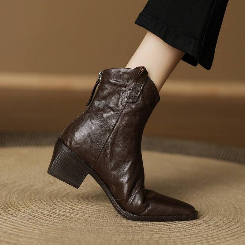 Autumn and winter mid-heel pointed mid-tube boots rear zipper solid color large-size women's boots rubber sole square heel new mid-tube boots