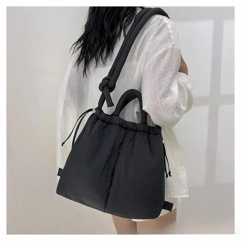 

Повседневная нейлоновая сумка-тоут с подкладкой, дизайнерские мягкие стеганые женские сумки через плечо, простые винтажные сумки большой емкости 33x30x13cm