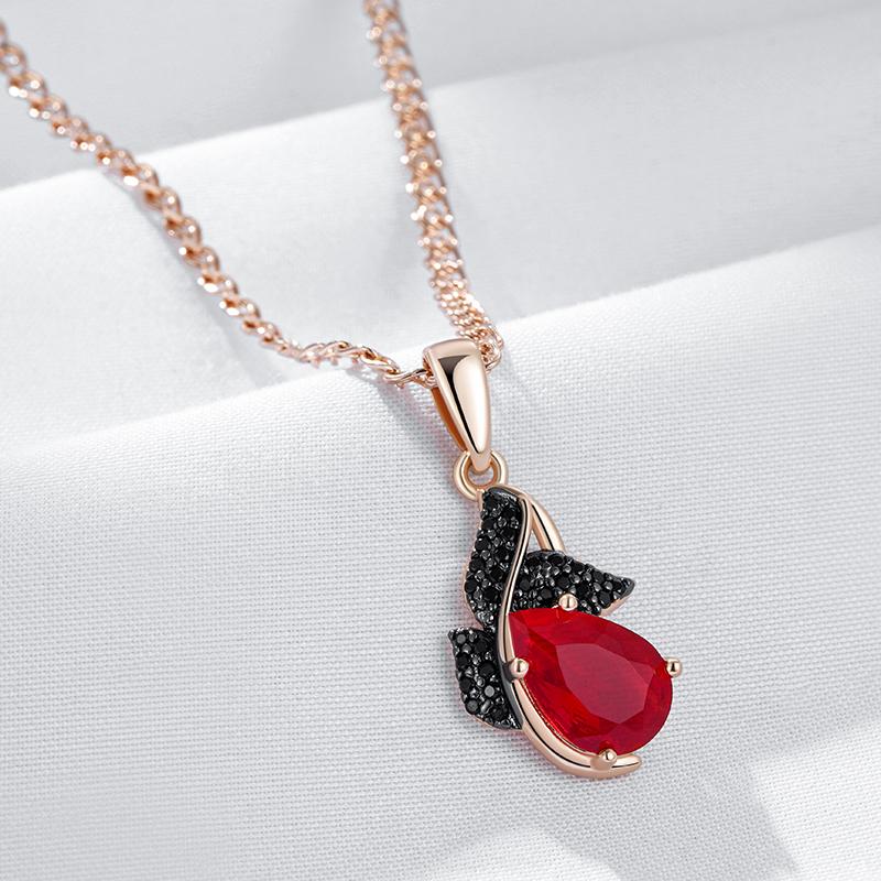 Shiny Red Natural Zircon Pendant Necklace Women  Rose Gold And Black Plating High Quality Daily Fine Retro Jewelry