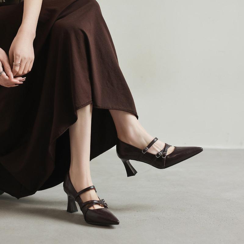 Vintage Pointed Toe Cross Buckle Women Mary Jane Shoes Fashion Shallow Shoes 2026 Spring Autumn Stripper Party Pumps Shoes