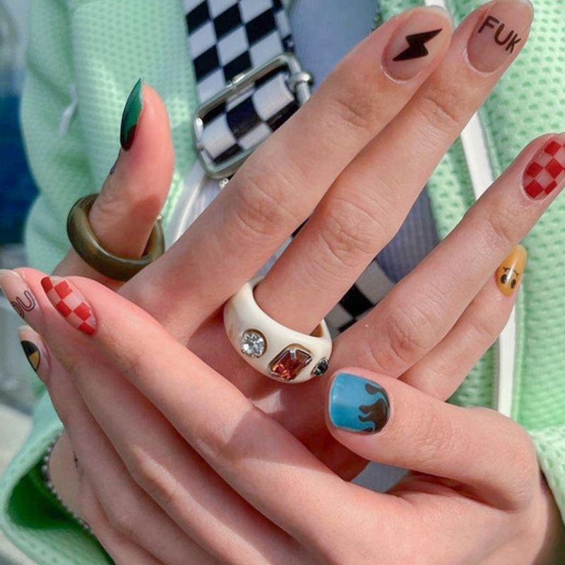 UUUUU. Lucky gel nails 1EA