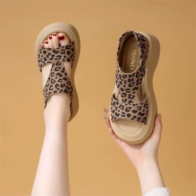 

Two sandals with skirt sandals retro platform summer new bag and slippers 35 леопардовый