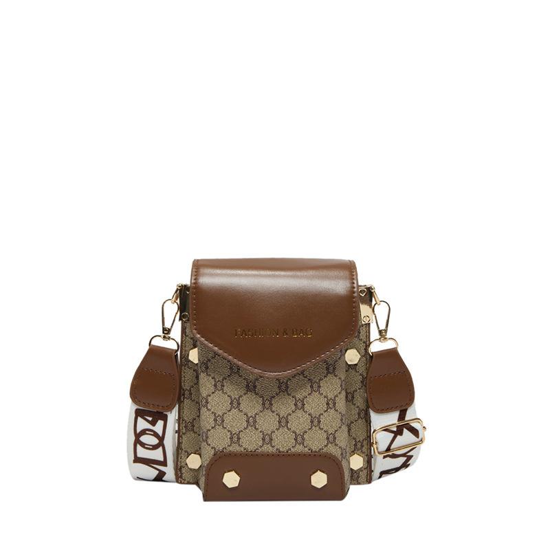 Fashion Is Popular This Year 2025 Summer Casual Small Fresh Mobile Phone Bag Women's Bag New Trendy and Beautiful Shoulder Small Square Bag