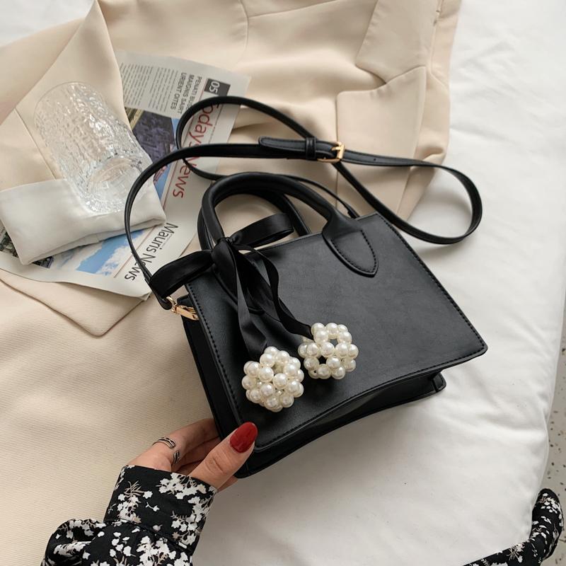 Red Women Wedding Handbag Large Capacity Scarves Decor Pu Leather Female Crossbody Bag High Grade Textured One Shoulder Bag