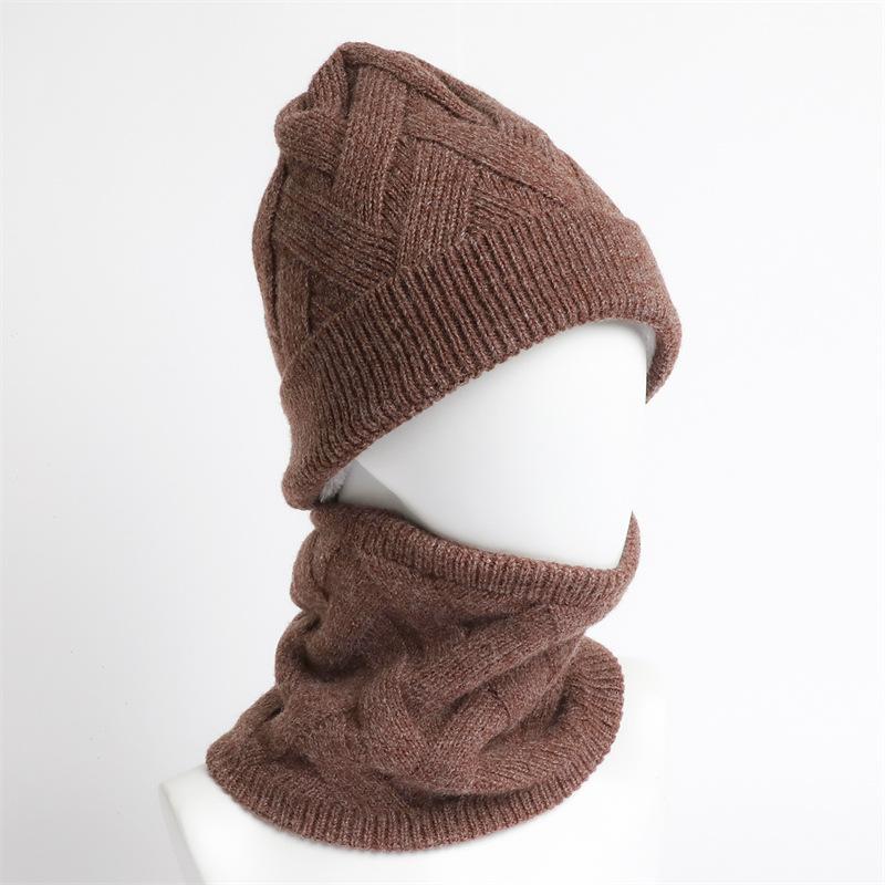 Solid color simple velvet thickened autumn and winter scarf scarf women's two-piece set warm knitted pullover hat windproof brimless hat