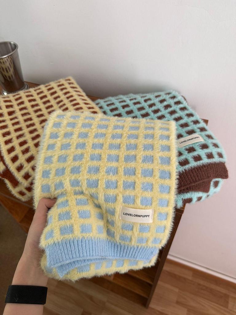 Mint Chocolate Soft Scarf – Cozy & Cute Waffle Pattern for Fall/Winter Women