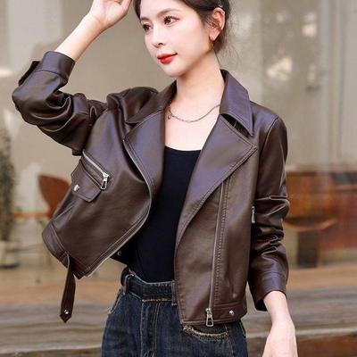 Nuova giacca in pelle da donna primavera/autunno, cappotto corto in stile motociclista, casual, con colletto da abito, per taglie piccole