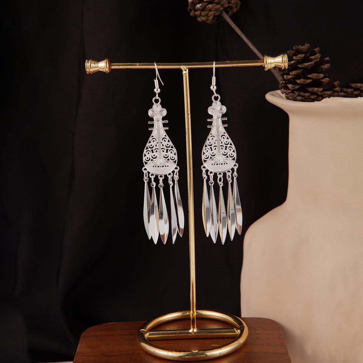 Bohemian Long Fringed Stud Earrings, Retro Ethnic Style Miao Silver Earrings, Geometric Round Small Fish Earrings.