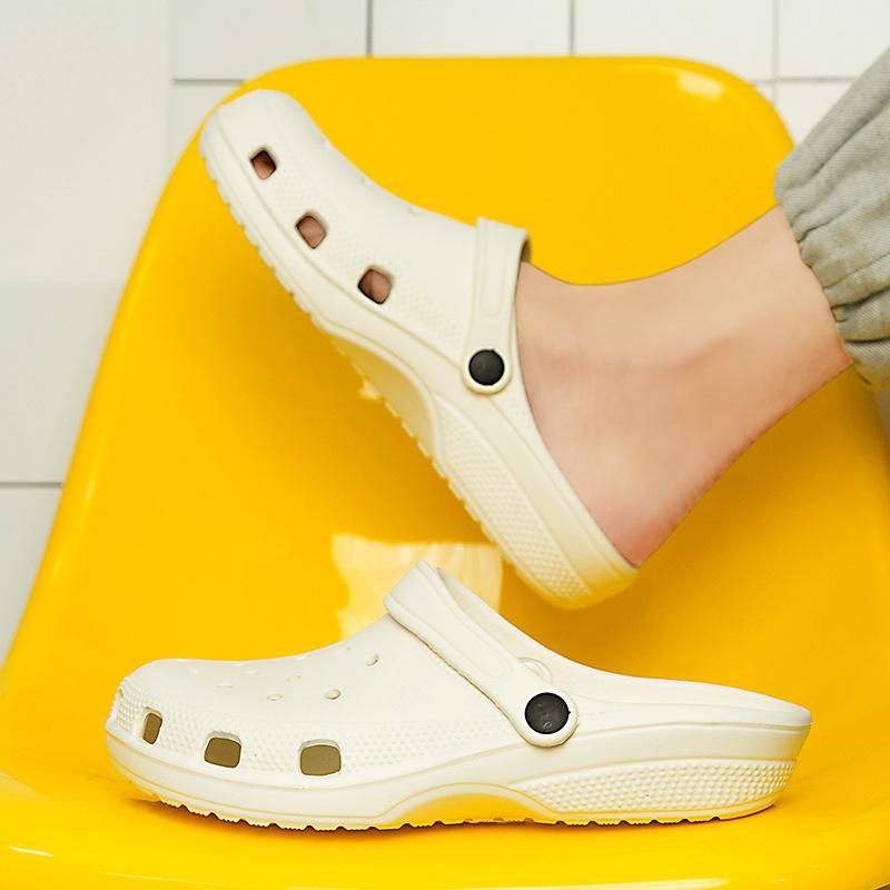 

Туфли с отверстиями женские работники здравоохранения мужские нескользящие быстросохнущие тапочки для пары медсестры ношение сандалий пляжная обувь 45 белый