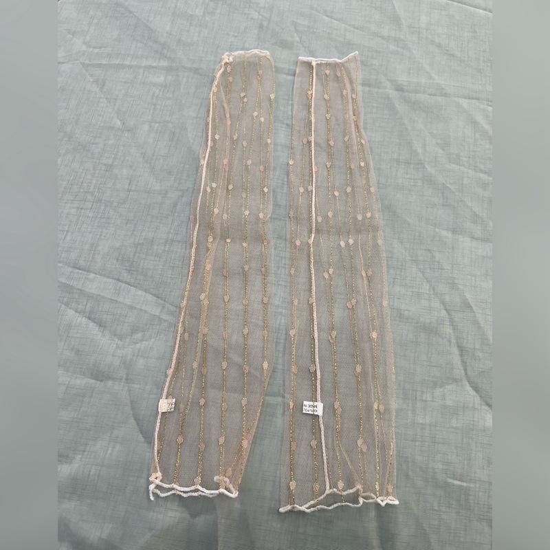 

Lace UV Protection Arm Sleeves for Women Summer Thin Ice Silk UV Arm Covers for Driving, Cycling, and Outdoor Activities рожевий