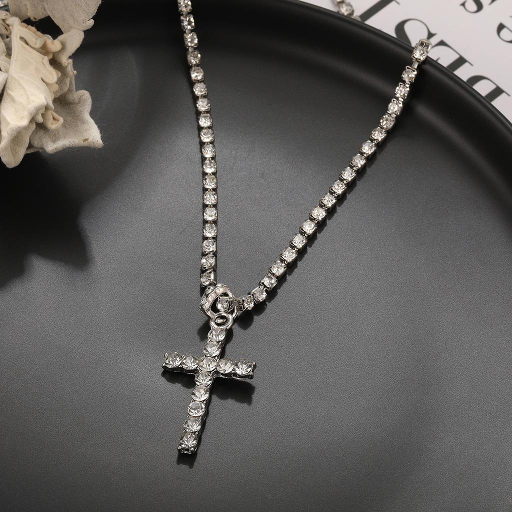 Street Auction Cross Necklace Female European and American Personality Shiny Rhinestone Collarbone Chain Accessories Necklace