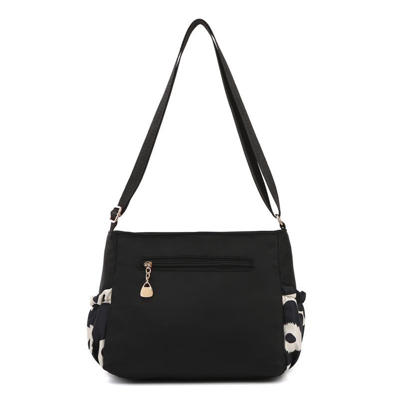 Women's Nylon Crossbody Bag Floral Leopard Print Shoulder Bag Lightweight Casual Messenger Bag for Daily Travel