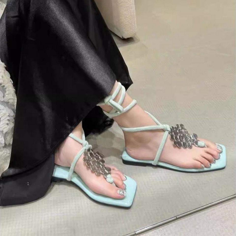 2025 new temperament French high heels women's shoes summer sandals wearing flip-flops flat bottom beautiful sandals