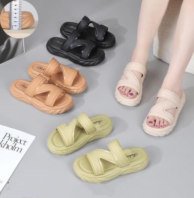 Sandálias Plataforma Femininas de Encaixe Verão Outdoor Tendência Solado Grosso Chinelos de Praia Moda Casual