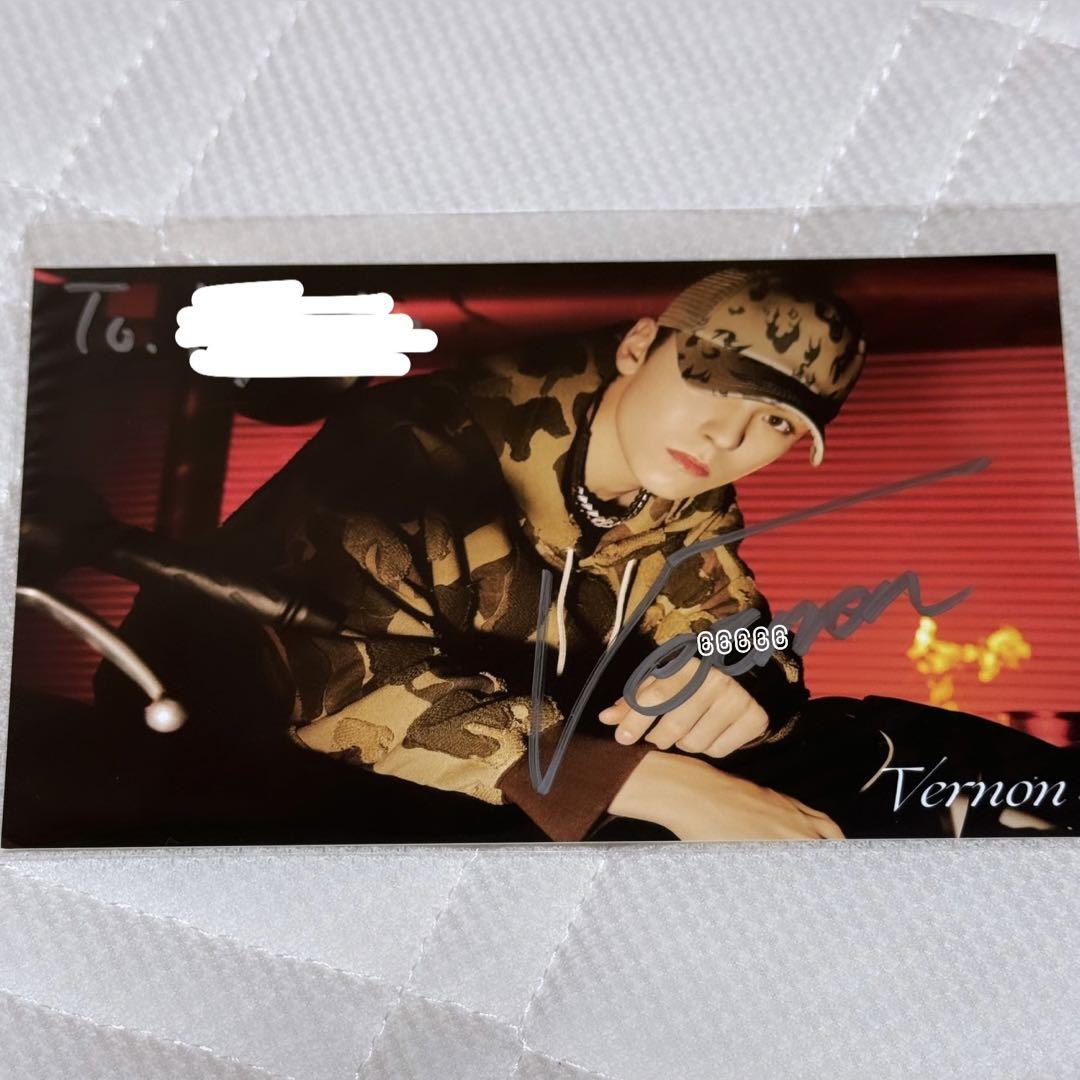 

[Б/У] Сегодняшняя специальная цена! SEVENTEEN Вернон Attacca автограф