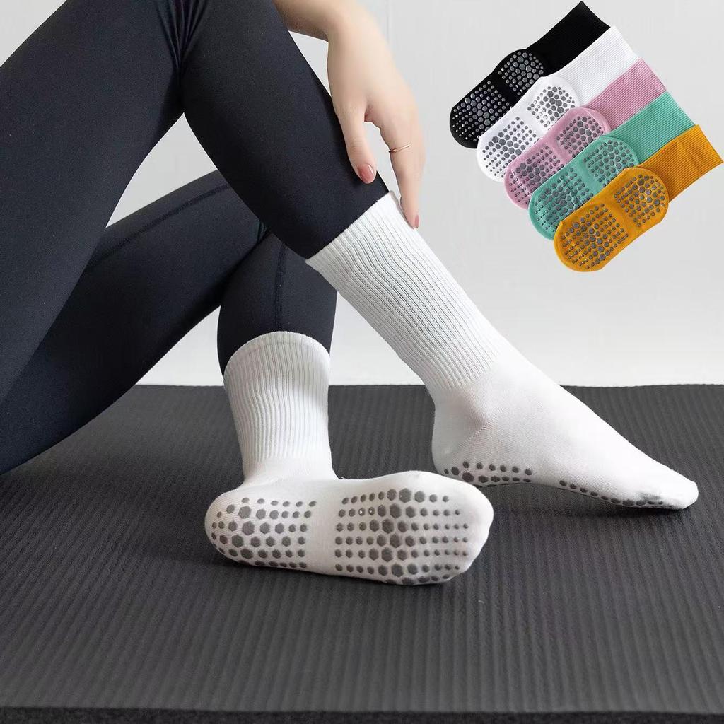 Women's Non-Slip Solid Color Yoga Socks for Indoor Fitness and Pilates