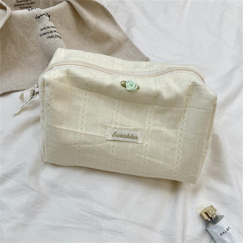 Cute Sweet Rose Square Cosmetic Bag Portable Travel Storage Bag Women Zipper Clutch Coin Purse Girl Sanitary Napkin Package Gift