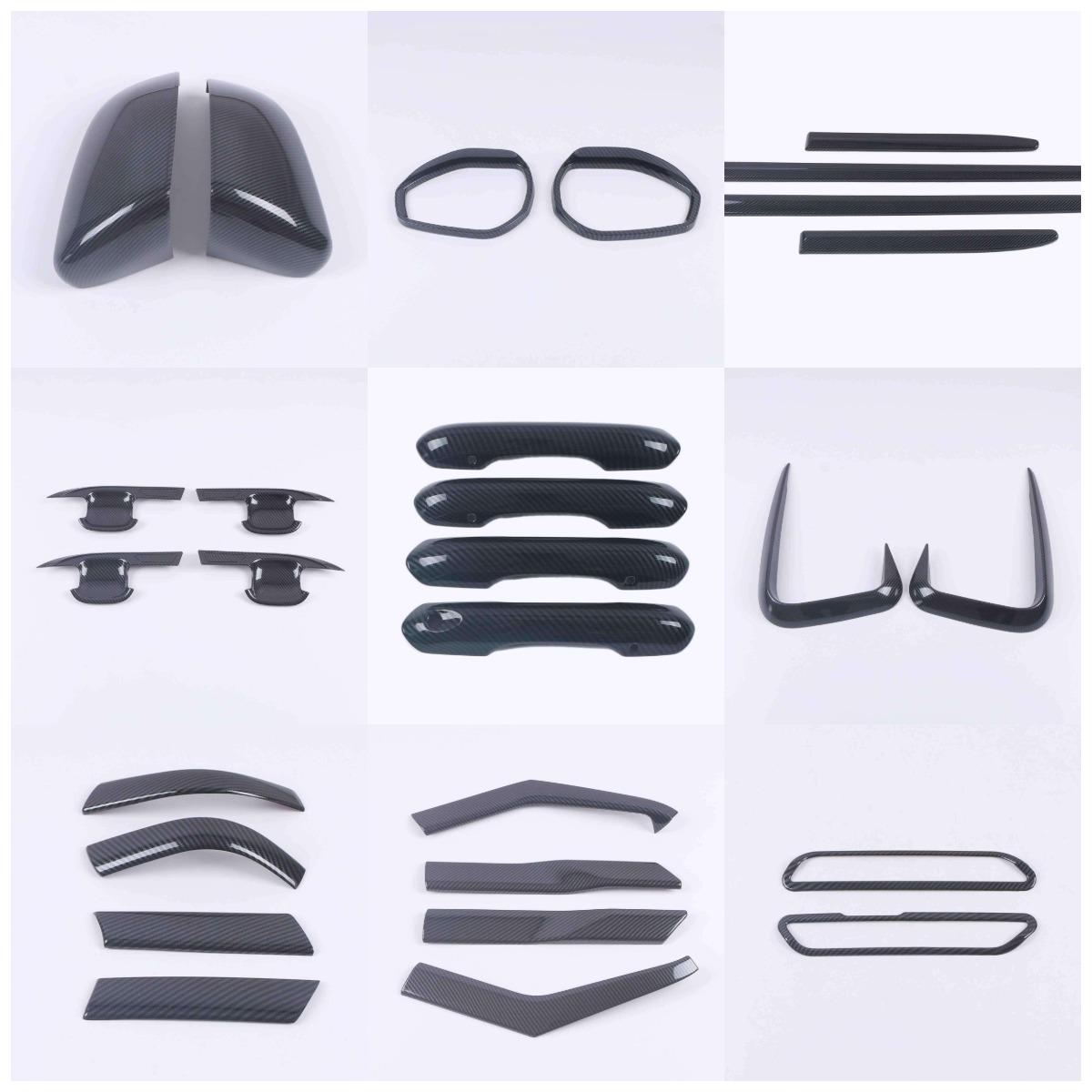 

Compatible Carbon Fiber Pattern Accessories for Explorer: Door Handle, Fog Light Eyebrow, Rear Fog Light Cover, Rearview and Reversing Mirrors.