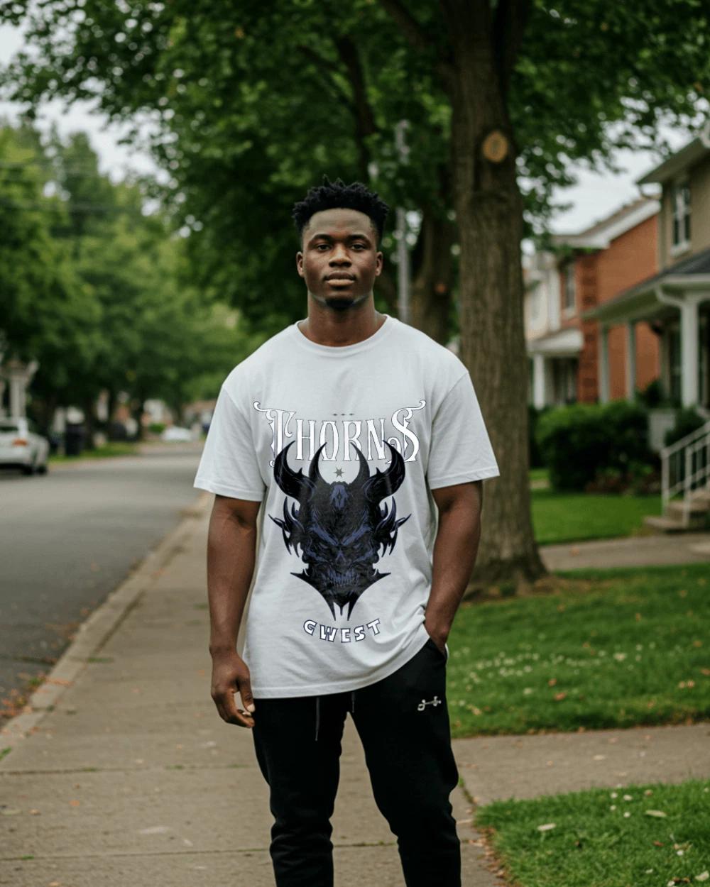 Skull and Thorns Oversized T-Shirt M