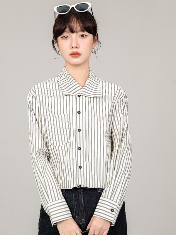 

Women s Blue Striped Shirt - Stylish, Versatile, Autumn Commuter Top Medium