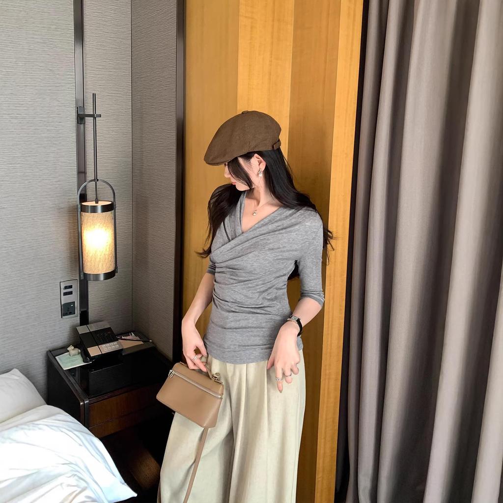 Women's Slim-Fit Tencel Wool V-Neck Mid-Sleeve Top - Korean Style, Spring/Summer 2026 Collection