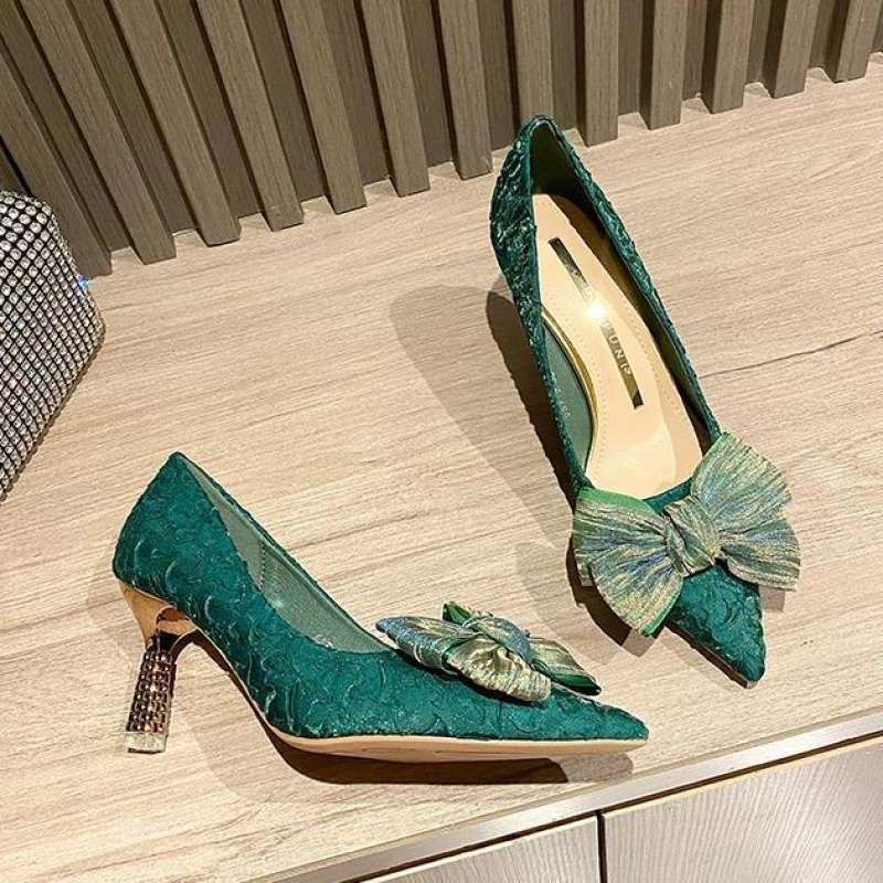 Green Wedding Shoes Xiuhe Bride 2025 New Spring and Autumn Red Car Shoes French Single Shoes Stiletto High Heels Women