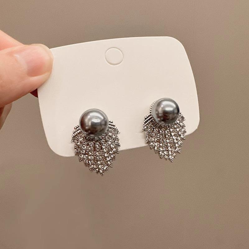 925 Silver Rhinestone Inlaid Pearl Stud Earrings - French Retro Fashion