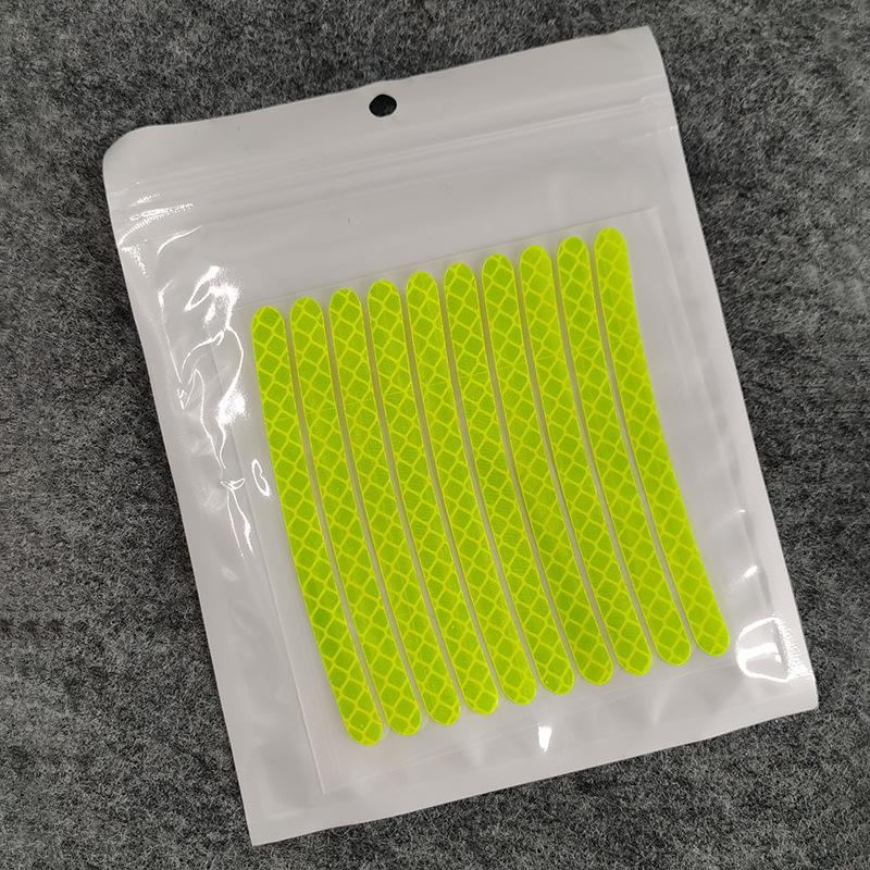 20pcs Car Wheel Hub Reflective Stickers Anti-Scratch Reflective Auto Exterior Tapes for Motorcycle Bike Night Driving Safety