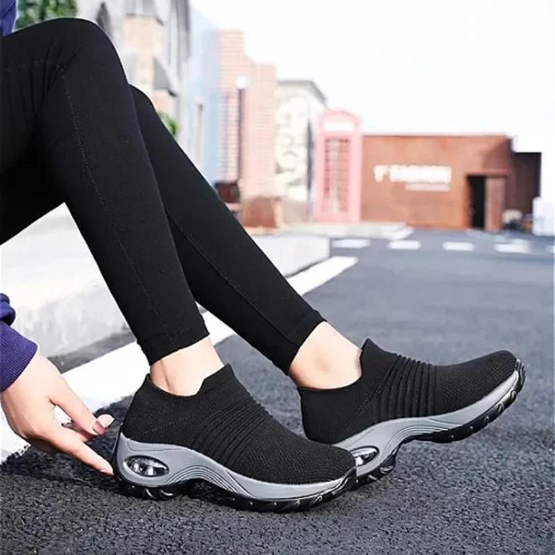 Women's Thick Soled Shoes New High Quality Comfortable Breathable Knitted Mesh Shoes Versatile Hiking Shoes for Shopping Walking