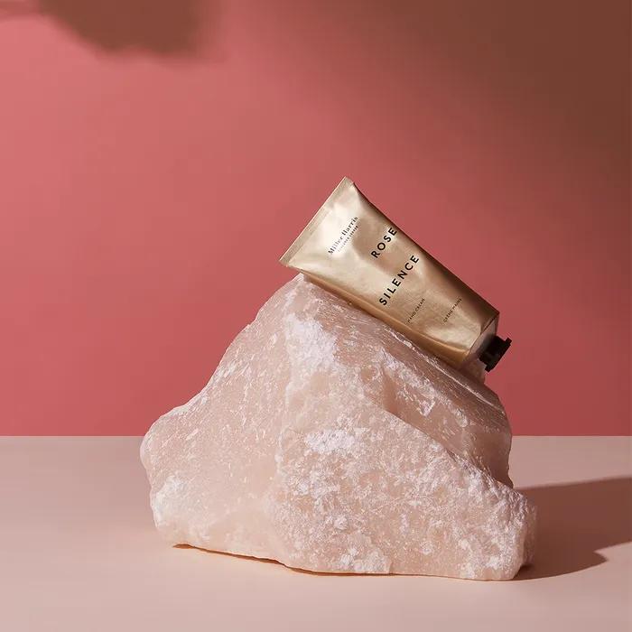 

Крем для рук Rose Silence 75мл