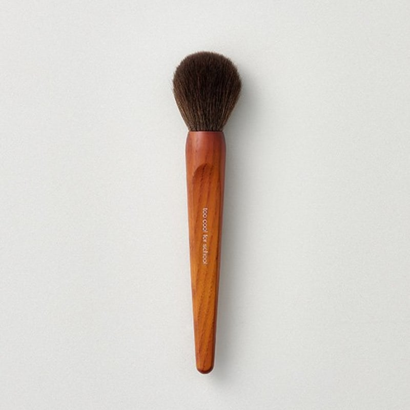 Too cool for school Artist Vegan Multi Contour Brush