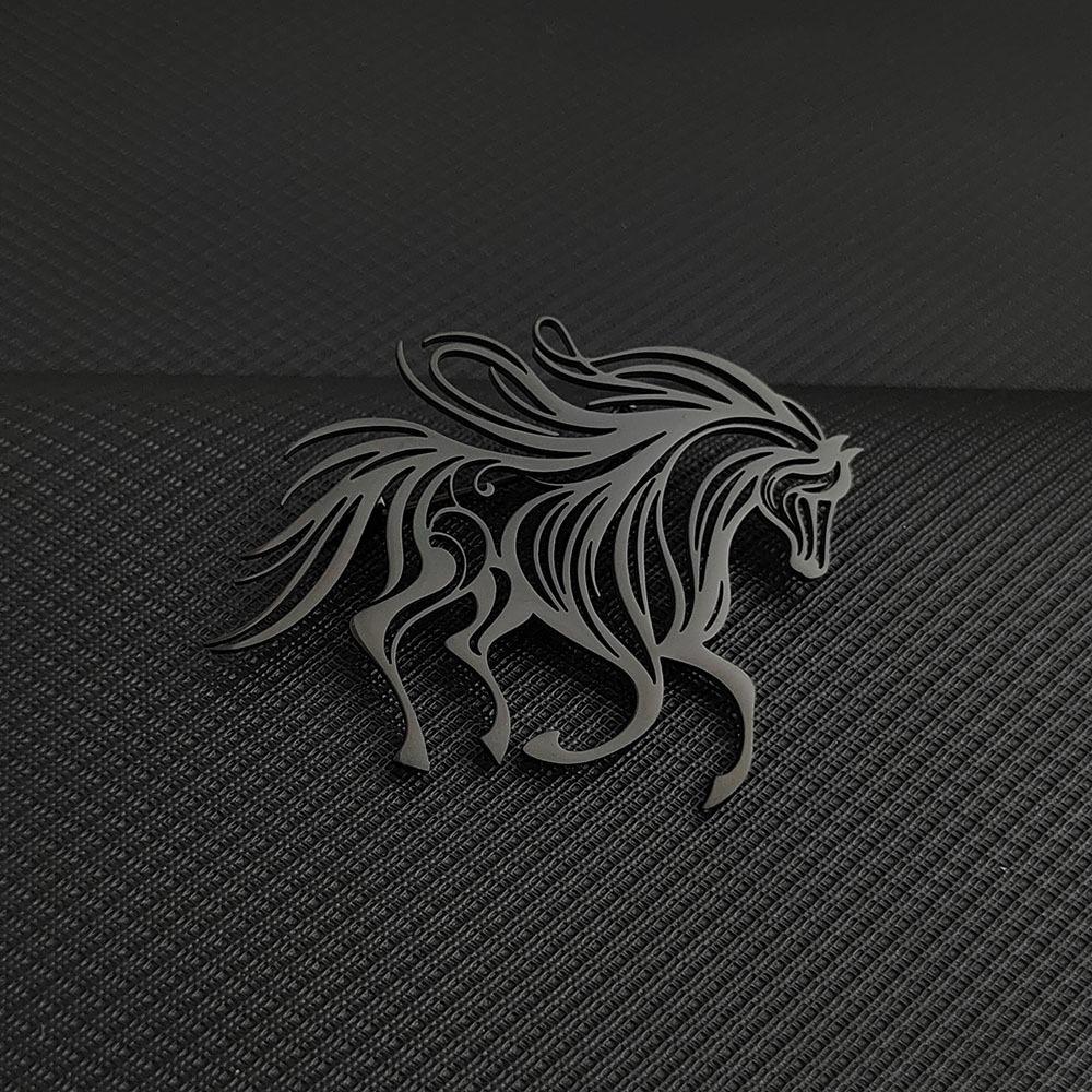 Luxury Vintage Pegasus Brooch Traditional Hollow Brooch Pins Alloy Lapel Pin Cultural Art