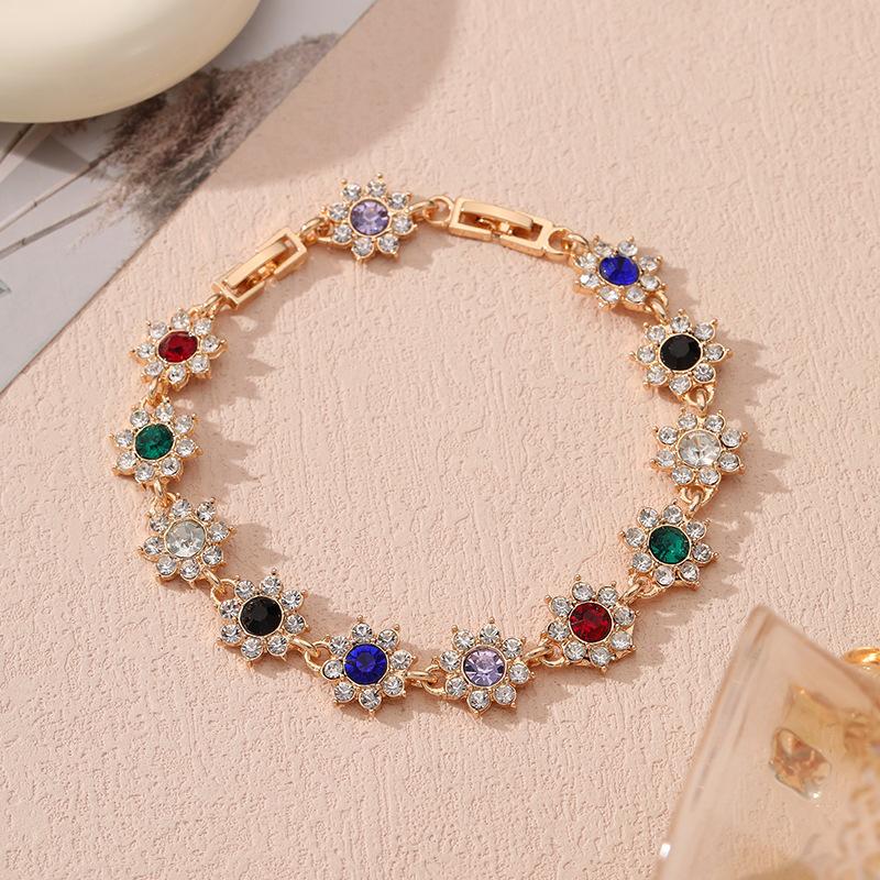 Popular Light Luxury Style Colored Diamond-encrusted Flower High-end Bracelet Adjustable Jewelry