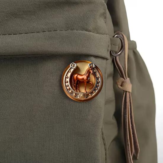 Brooch Pin Retro Golden Horseshoe Design Scratch Resistant Brooch Round Shape Lapel Badge Clothes Accessories