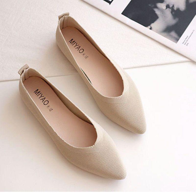 

Женская обувь, весенне-летняя вязаная обувь с острым носком и плоской подошвой, дышащие туфли-бобы, обувь для ленивости с неглубоким горлышком и мягкой подошвой 40 бежевый