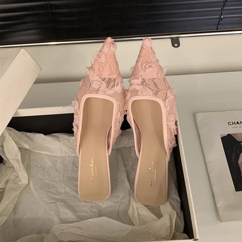 

Летняя женская мода Мюли на высоком каблуке Элегантные туфли-слайды с закрытым носком Кружево для платья Женские туфли для танцев, вечеринок, выпускного вечера 40 розовый