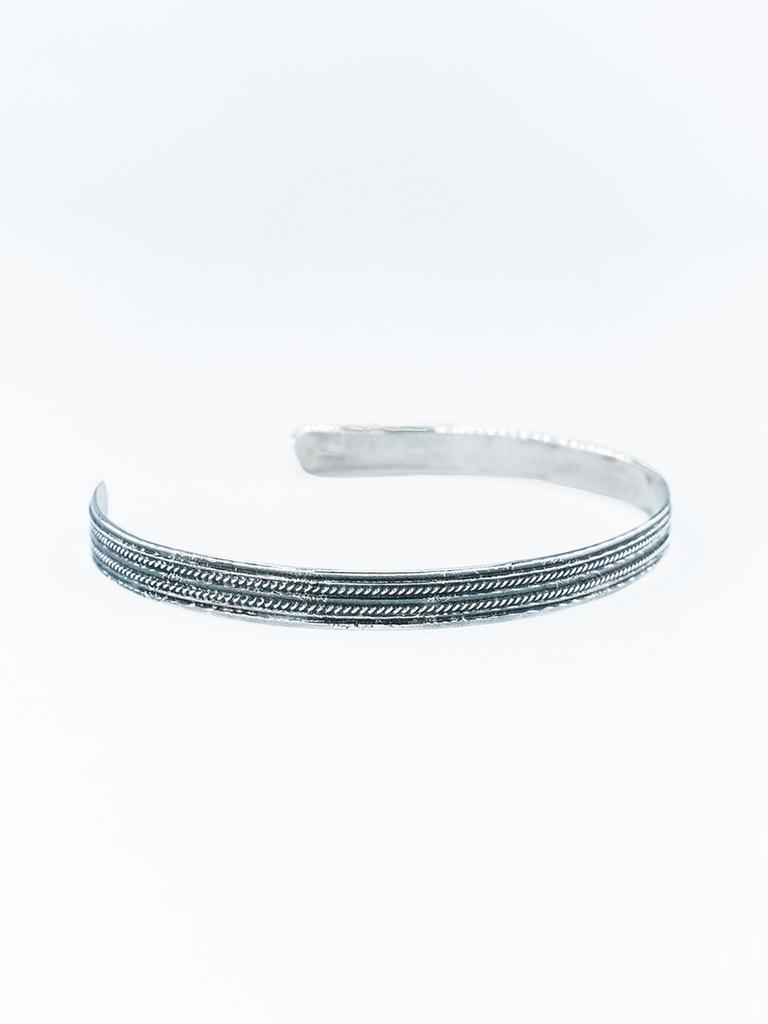 Harang Hr 489B_Silver Bangle Bracelet