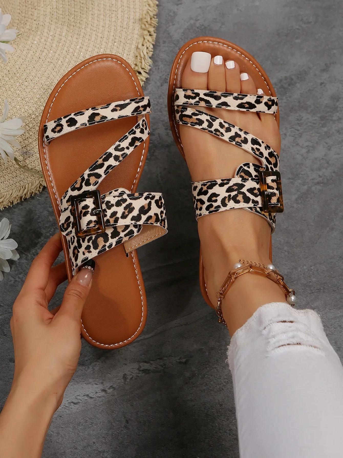 Женские летние сандалии с леопардовым узором — фото 7