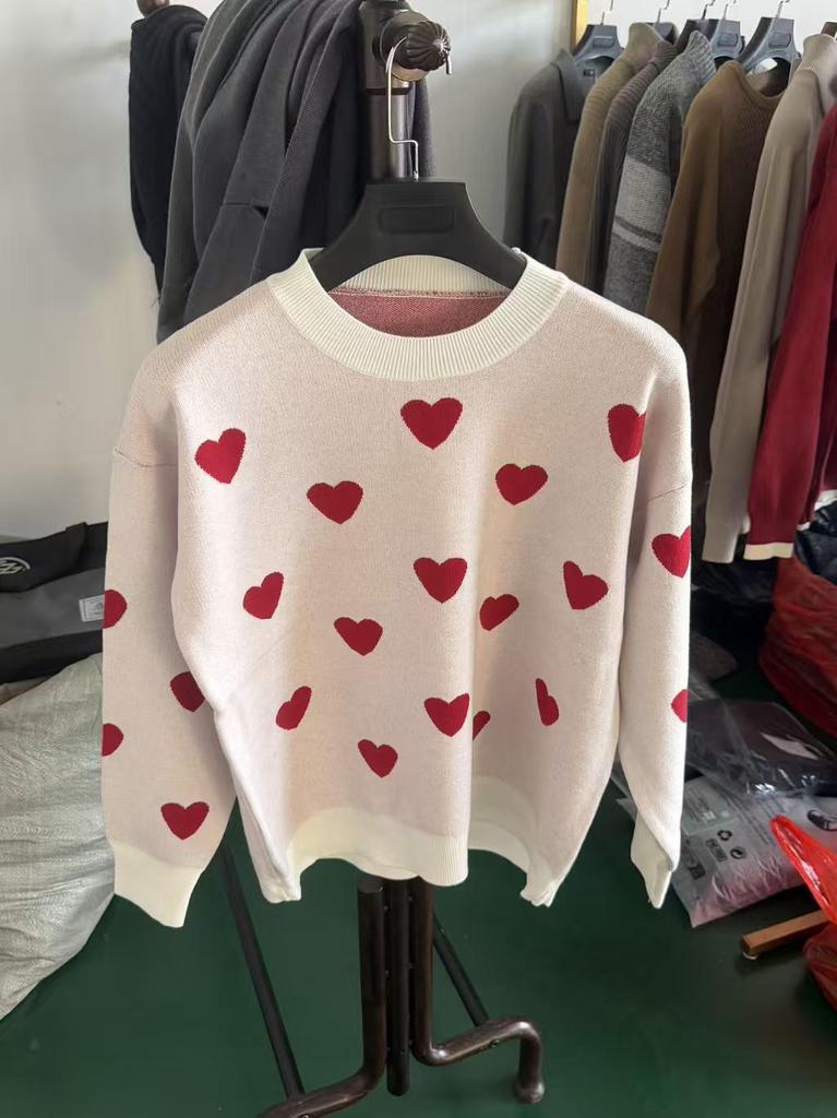 Women's Heart Shape Jacquard Knit Sweater - European & Korean Style, Loose Fit for Autumn/Winter
