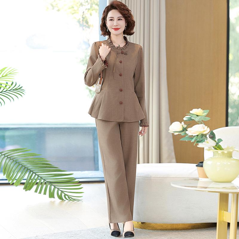 2025 Spring Fashionable Two-Piece Jacket & Shirt Set for Middle-Aged Women