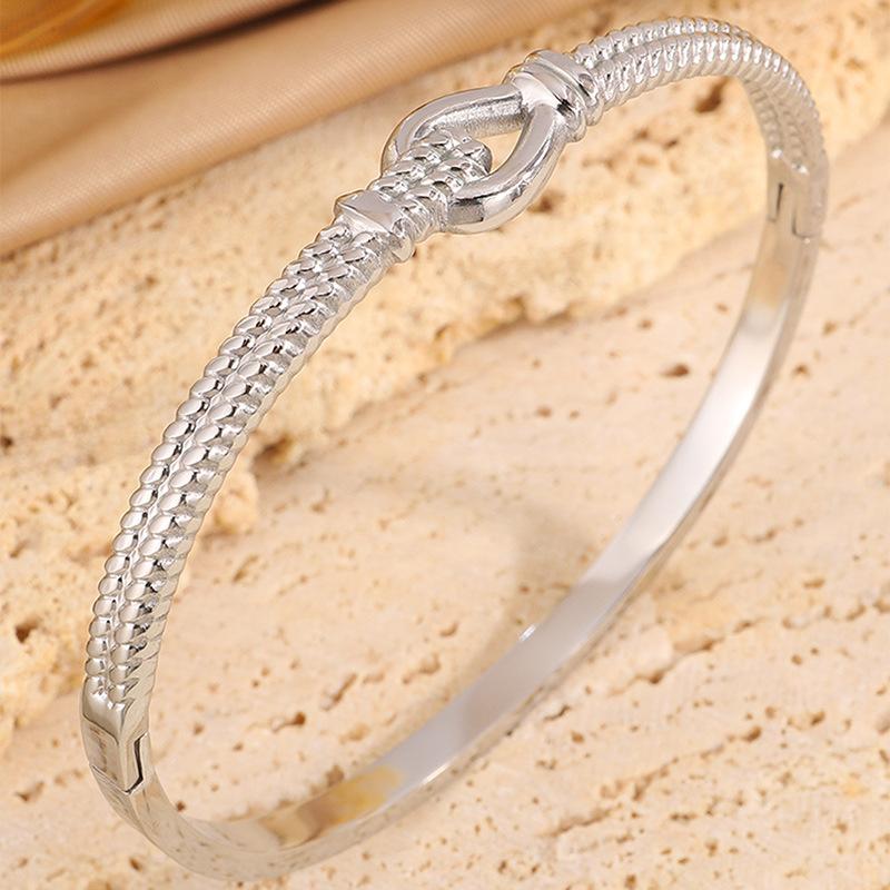 Twist Knot Buckle Fashion Twist Twist Knot Jewelry Bracelet 17CM