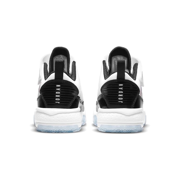 Air Jordan Max Aura 2 PS Hvite Barnesko Gym-Rød Svart CN8095-102