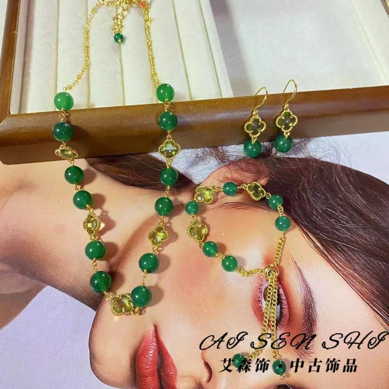 Vintage-Inspired Clover Green Agate Pull-Chain Bracelet Set With Earrings Necklace Women