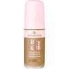 Essence Hedvábný hydratační make-up s dlouhotrvajícím účinkem -