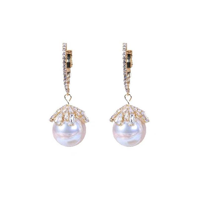 Silver Needle Pearl Diamond Flower Geometric Earrings Niche Fashion High-end Earrings Elegant Temperament Earrings Women