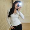 Top Subțire cu Decolteu în V și Dantelă, cu Mâneci Lungi, pentru Femei - Stil Trendy de Primăvară/Toamnă