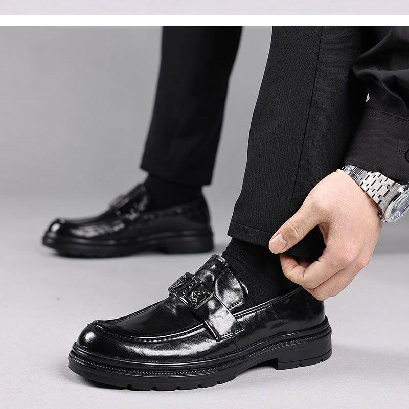 Herren Echt Rindsleder Atmungsaktive Slipper - Britischer Stil, Business Formal & Freizeit Slipper in Schwarz.