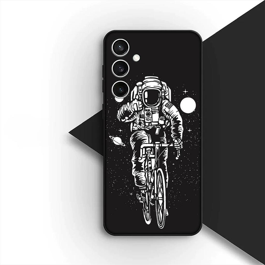 For Motorola Moto Edge 70 60 Fusion NEO Pro G56 G96 G04 G05 20 G Stylus Phone Cover Case Mountain Bike Cycling Art Wallpaper