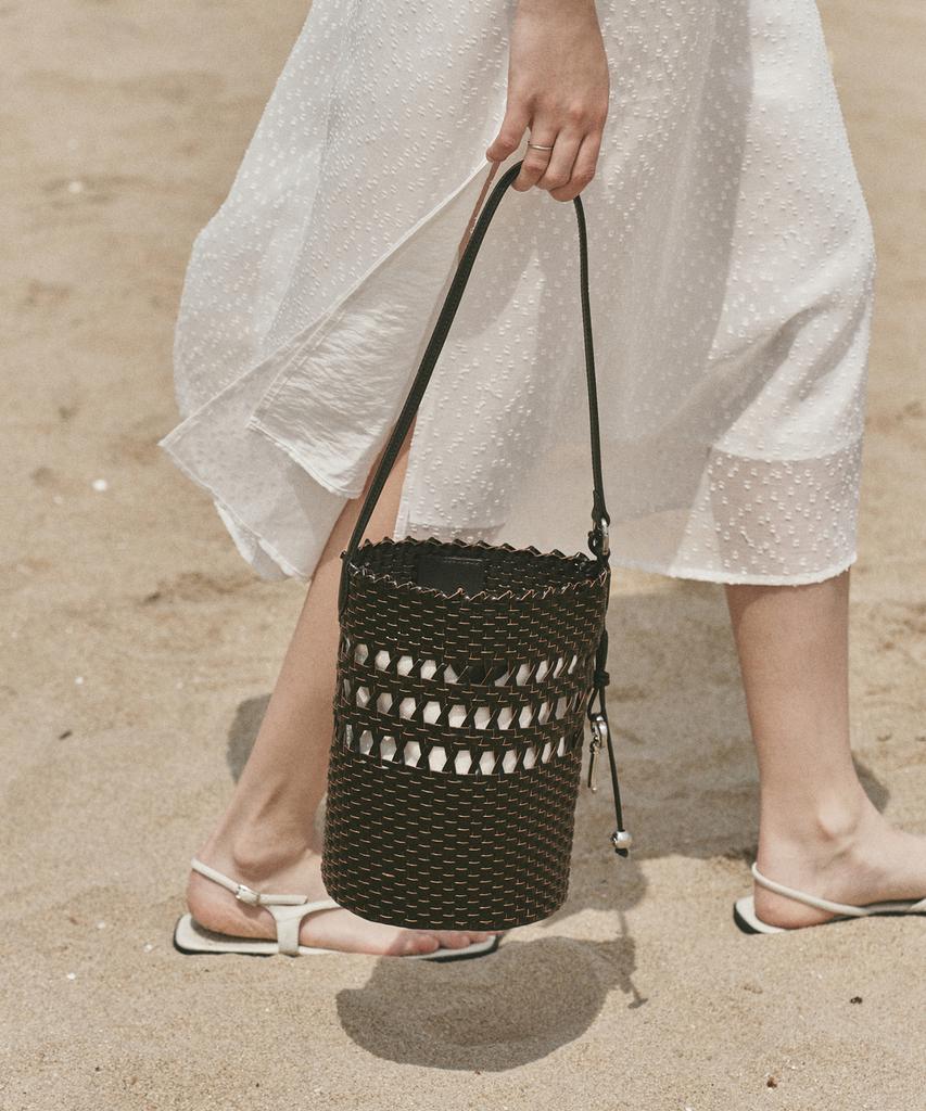 Ostkaka Tessa Bucket Shoulder Dark Brown