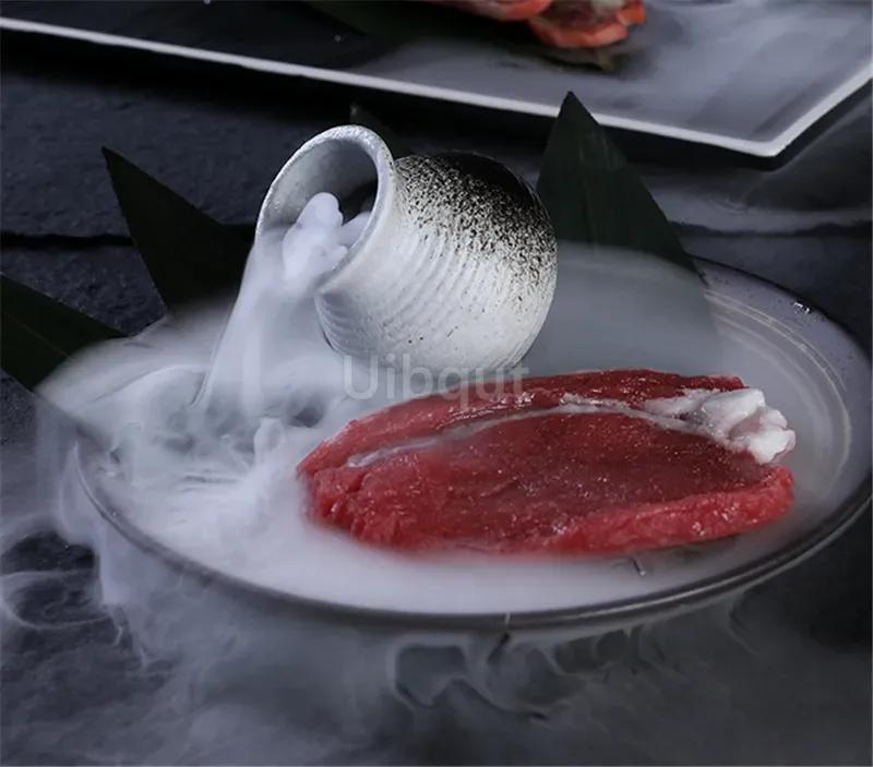 Sushi Shop Sashimi Plate Decoration Ceramic Small Bottle Dry Ice Japanese Kitchen Tableware Restaurant Toothpick Holder Storage